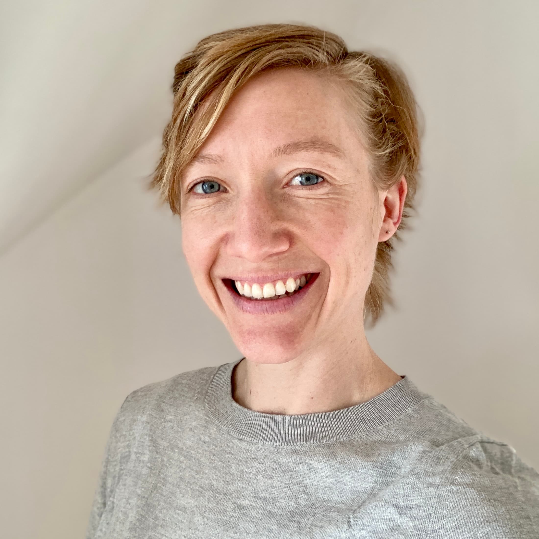 Molly Mahar portrait